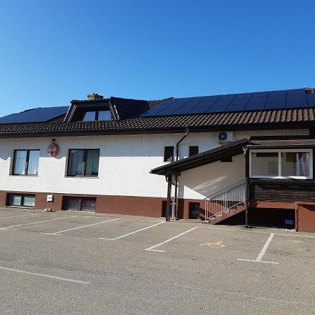 Hotel Gostisce Pri Rudiju Salovci Zewnętrze zdjęcie